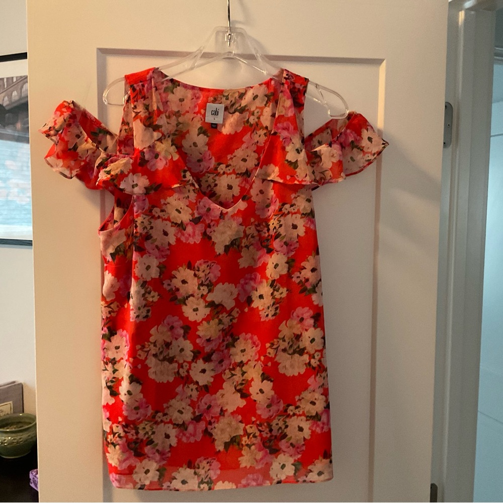 Cabi floral semi sheer blouse with ruffled sleeves